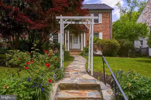 3677 Upton St NW, Washington, DC 20008 - Photo 2