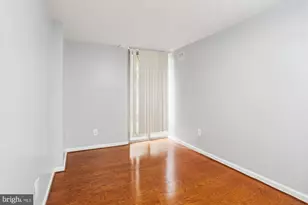 950 25th St NW, Washington, DC 20037 - Photo 10