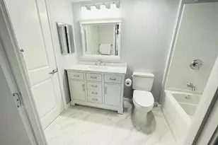 915 E St NW, Washington, DC 20004 - Photo 14