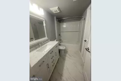 915 E Street NW #1002, Washington, DC 20004 - Photo 8
