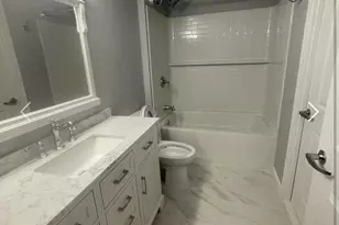 915 E St NW, Washington, DC 20004 - Photo 8