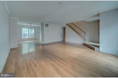881-A Barnaby Street SE, Washington, DC 20032 - Photo 12
