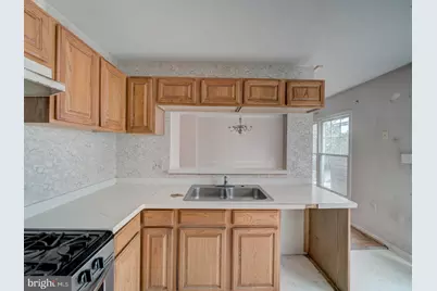 881-A Barnaby Street SE, Washington, DC 20032 - Photo 24