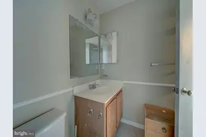 881-A Barnaby Street SE, Washington, DC 20032 - Photo 34