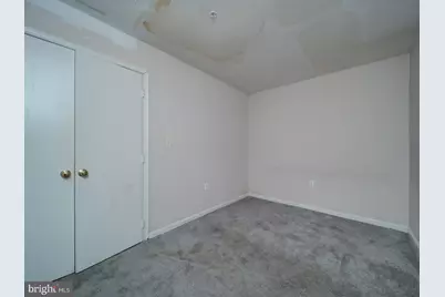 881-A Barnaby Street SE, Washington, DC 20032 - Photo 6