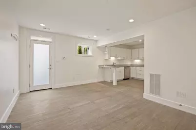 1355 Oak Street NW #2, Washington, DC 20010 - Photo 8