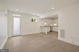 1355 Oak St NW, Washington, DC 20010 - Photo 8