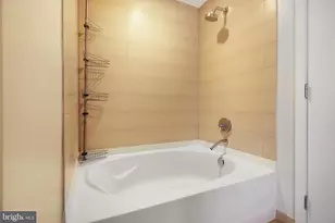1010 Massachusetts Ave NW, Washington, DC 20001 - Photo 10