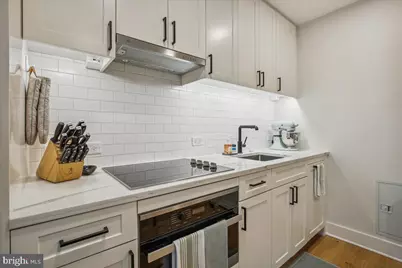 1211 Van Street SE #602, Washington, DC 20003 - Photo 2