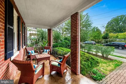 5923 33rd Street NW, Washington, DC 20015 - Photo 4