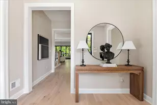 2733 Chesapeake St NW, Washington, DC 20008 - Photo 4