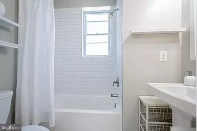 129 Florida Avenue NW, Washington, DC 20001 - Photo 18
