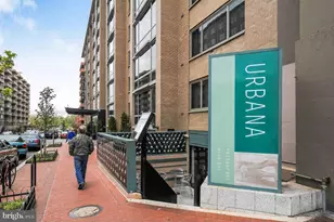 2141 P St NW, Washington, DC 20037 - Photo 28