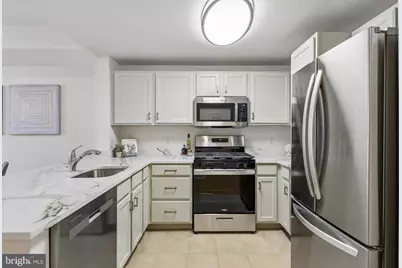350 G Street SW #N411, Washington, DC 20024 - Photo 8