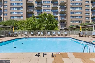 350 G St SW, Washington, DC 20024 - Photo 2