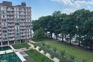 560 N St SW, Washington, DC 20024 - Photo 2