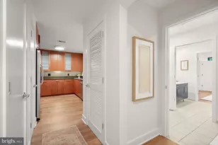 910 M St NW, Washington, DC 20001 - Photo 4
