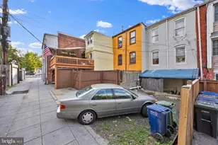 1746 V St NW, Washington, DC 20009 - Photo 4