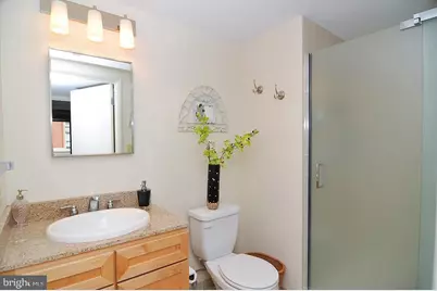 1150 K Street NW #1305, Washington, DC 20005 - Photo 6