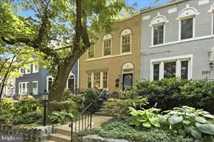 2732 Woodley Pl NW, Washington, DC 20008 - Photo 1