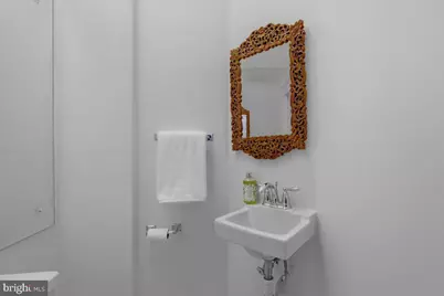 2732 Woodley Place NW, Washington, DC 20008 - Photo 8