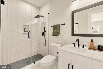 2610 41st Street NW #1, Washington, DC 20007 - Photo 12