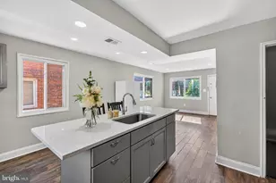 206 53rd St NE, Washington, DC 20019 - Photo 8