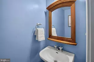 1341 East Capitol St SE, Washington, DC 20003 - Photo 10