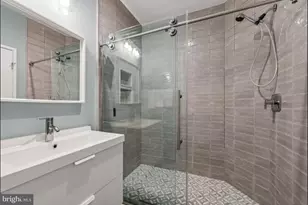 731 Fairmont St NW, Washington, DC 20001 - Photo 16