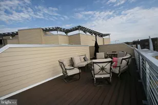 2550 17th St NW, Washington, DC 20009 - Photo 34