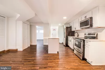104 15th Street SE #B, Washington, DC 20003 - Photo 2