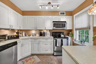 1358 G St SE, Washington, DC 20003 - Photo 10