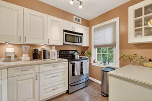 1358 G St SE, Washington, DC 20003 - Photo 12