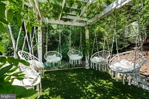 2501 49th St NW, Washington, DC 20007 - Photo 42