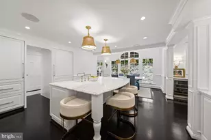 2501 49th St NW, Washington, DC 20007 - Photo 10