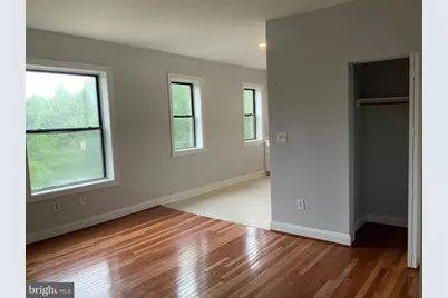2201 15th Street NW #303, Washington, DC 20009 - Photo 2