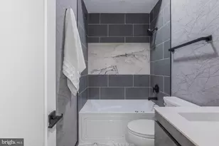 1332 G St SE, Washington, DC 20003 - Photo 30