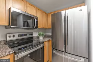 777 7th St NW, Washington, DC 20001 - Photo 6