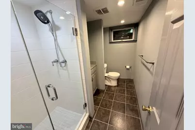 5021 Cathedral Avenue NW, Washington, DC 20016 - Photo 2
