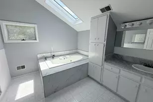 5021 Cathedral Ave NW, Washington, DC 20016 - Photo 10