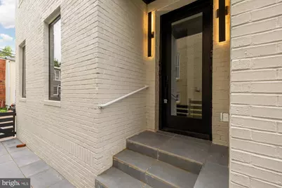 1140 Oates Street NE #201, Washington, DC 20002 - Photo 6
