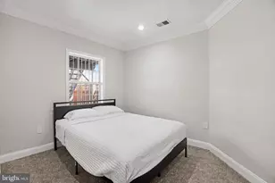 219 P St NW, Washington, DC 20001 - Photo 18
