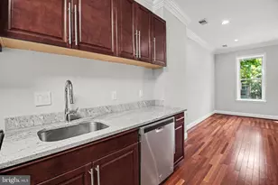 219 P St NW, Washington, DC 20001 - Photo 8