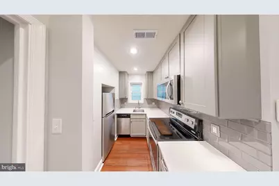 1724 21st Street NW #4, Washington, DC 20009 - Photo 2
