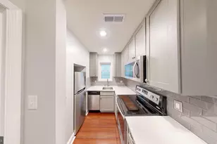 1724 21st St NW, Washington, DC 20009 - Photo 2