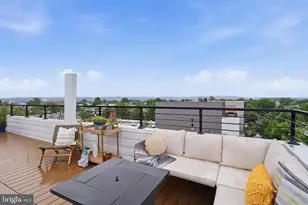256 15th St SE, Washington, DC 20003 - Photo 40