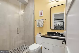 256 15th St SE, Washington, DC 20003 - Photo 26