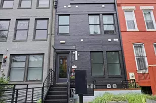 256 15th St SE, Washington, DC 20003 - Photo 2