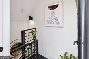 256 15th St SE, Washington, DC 20003 - Photo 34