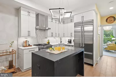 256 15th Street SE #7, Washington, DC 20003 - Photo 8